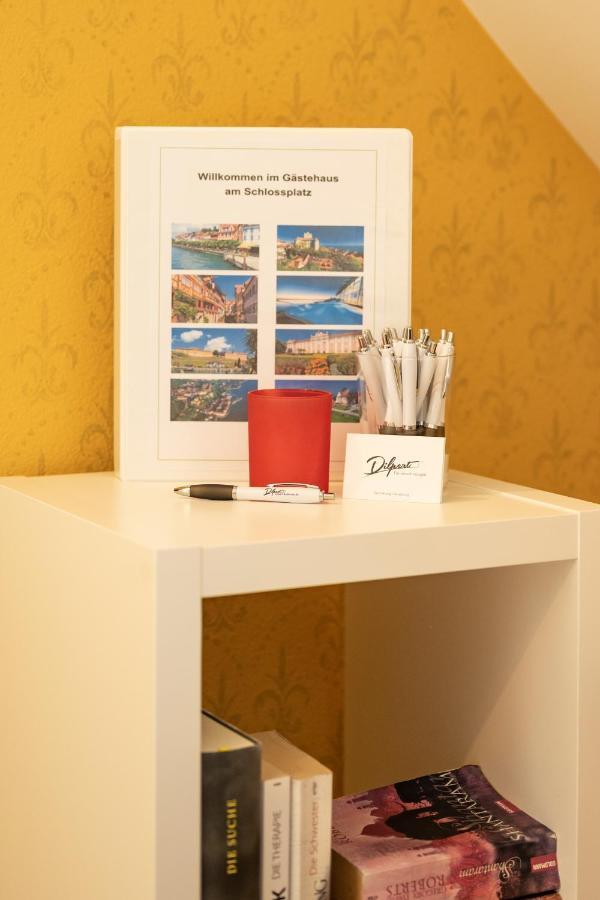 Gaestehaus Am Schlossplatz Z. 3 Meersburg Zewnętrze zdjęcie
